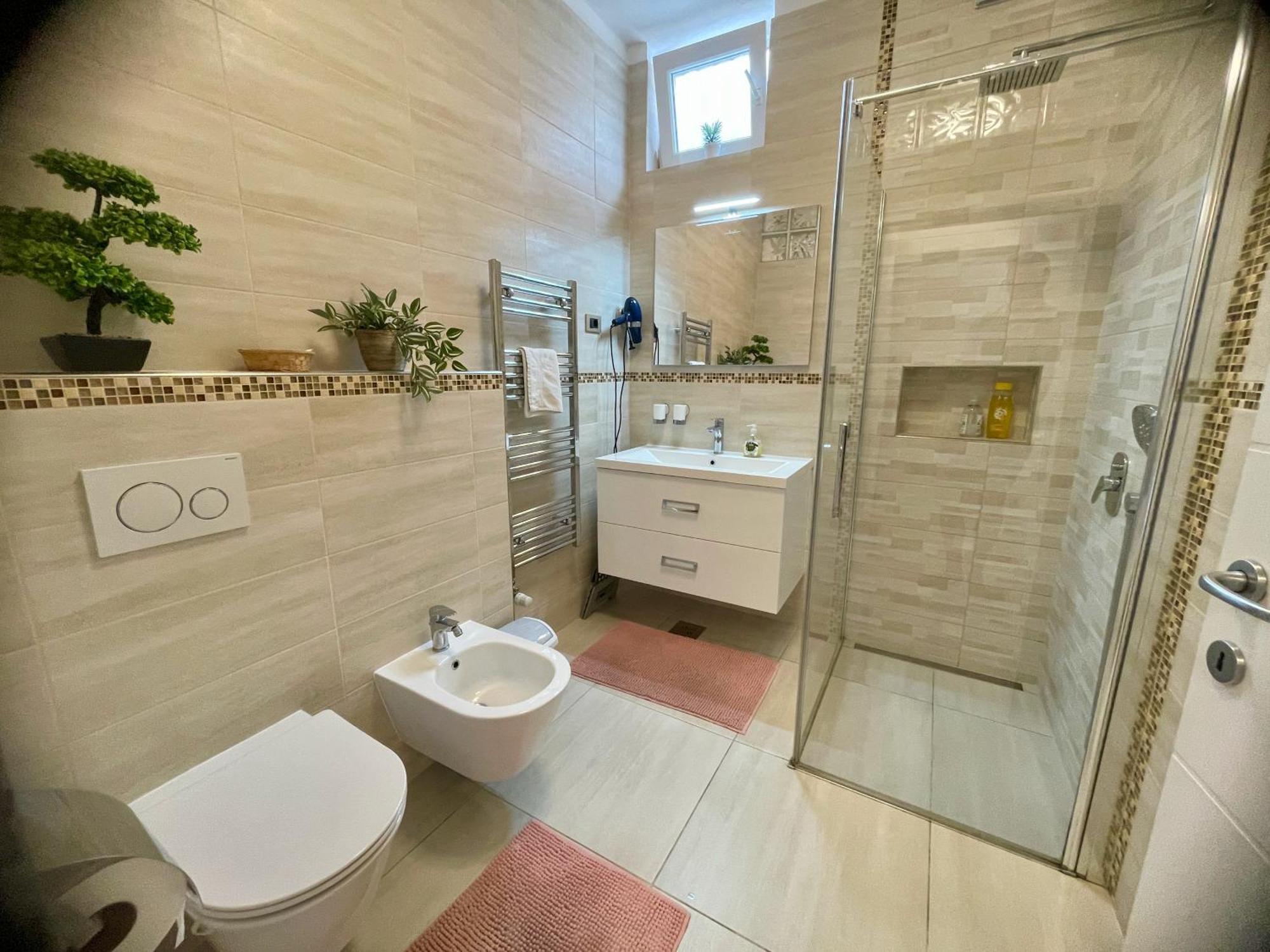 Viler Apartments Izola Eksteriør bilde